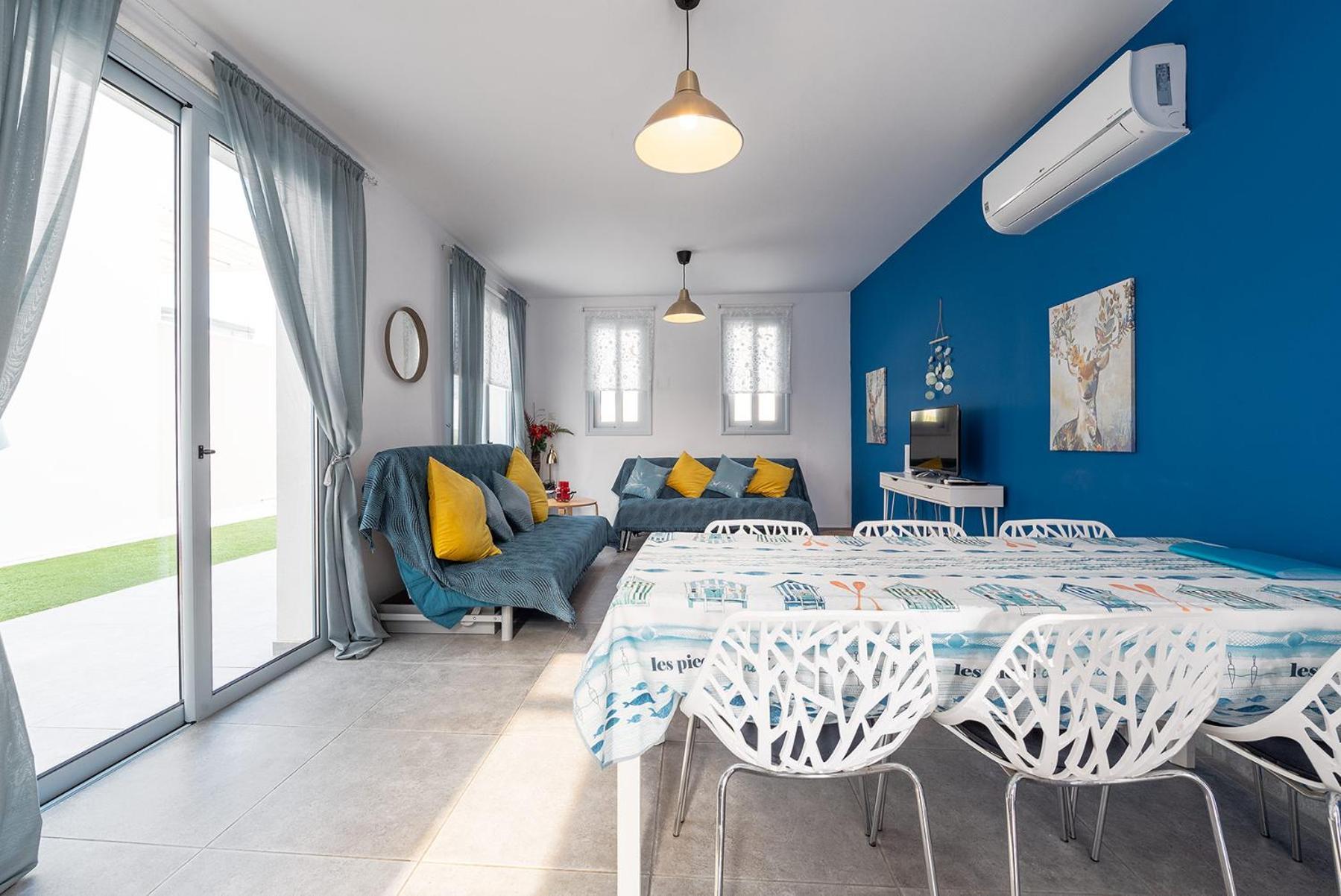 Blue Diamond Beach Villas Paphos Ngoại thất bức ảnh