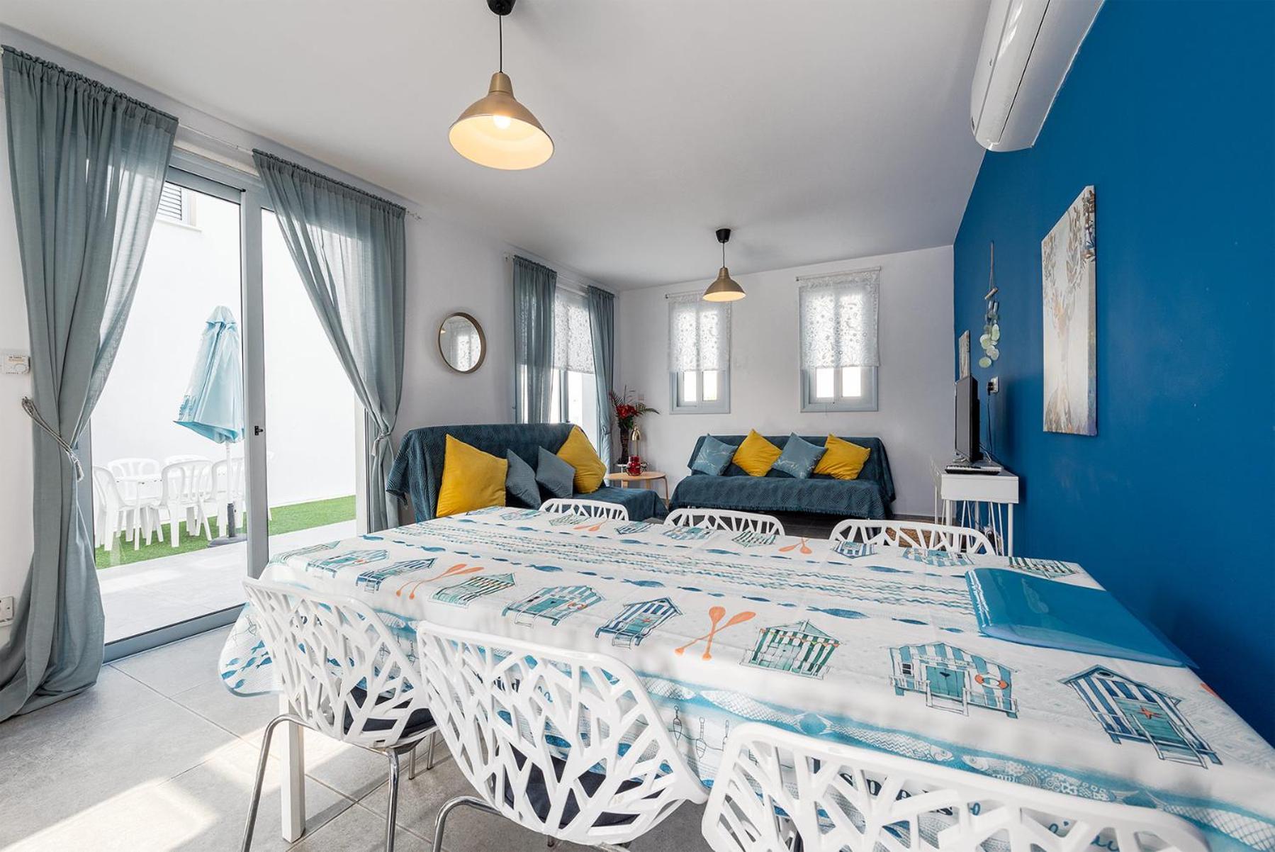 Blue Diamond Beach Villas Paphos Ngoại thất bức ảnh