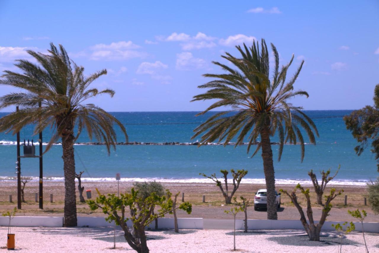 Blue Diamond Beach Villas Paphos Ngoại thất bức ảnh